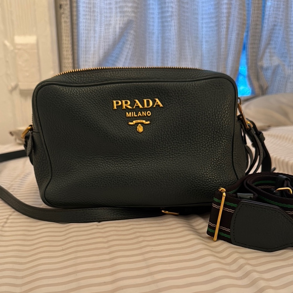 Prada Vitello Daino Leather Double Zip Camera Bag Crossbody Emerald Green